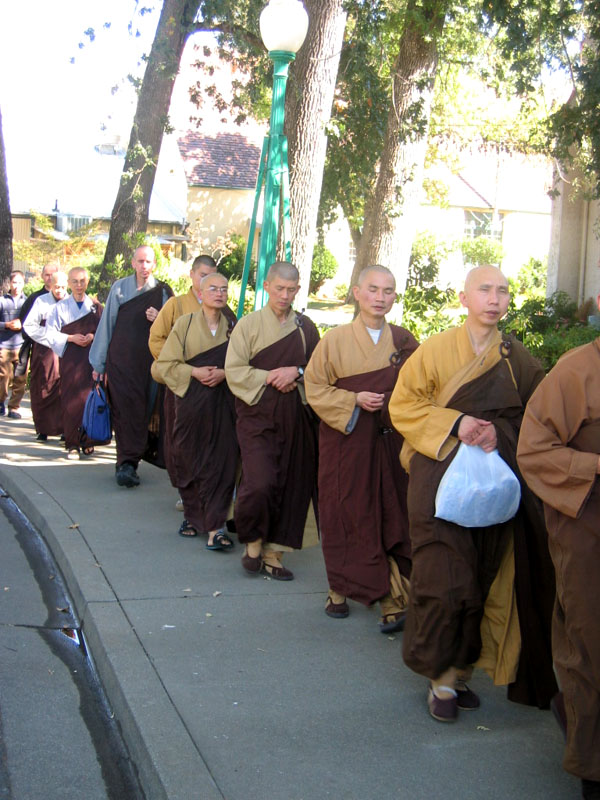 monks leaving dining hall (mr 0131).jpg